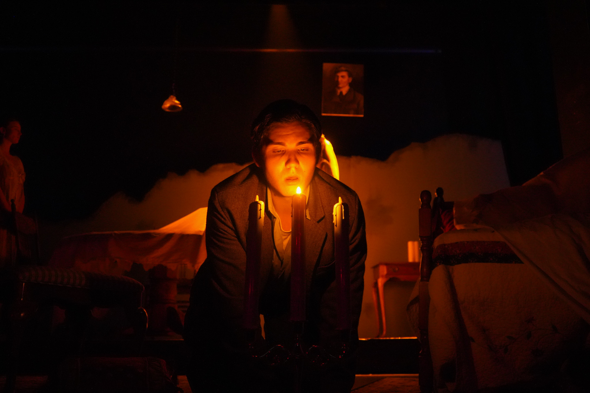 The Glass Menagerie production photo